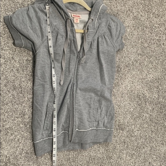Y2K Mossimo Gray Short Sleeve Zip Up Hoodie Size XS - Picture 6 of 8